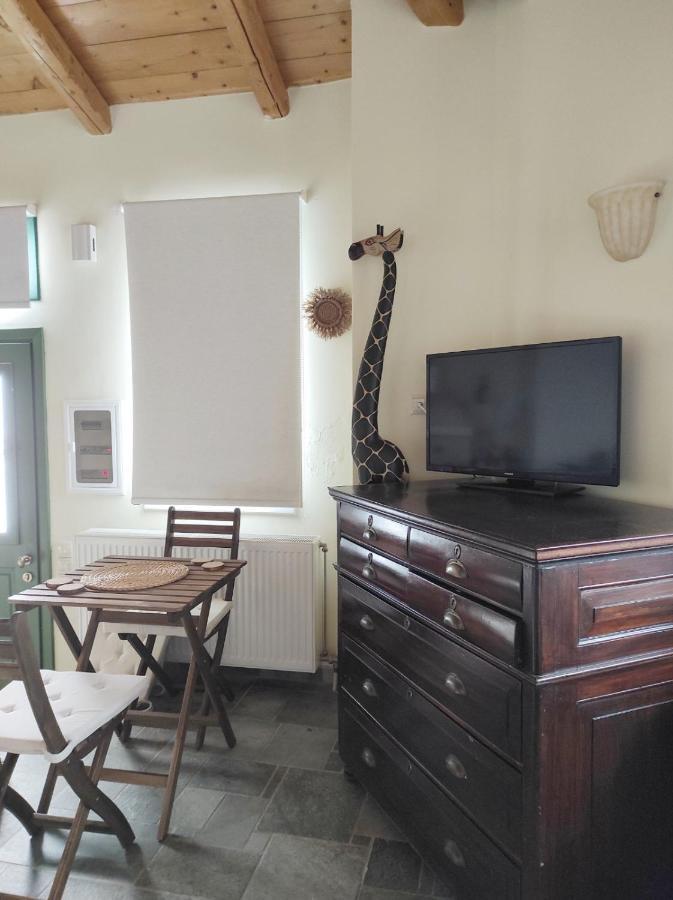 House Moschα Villa Ándros Eksteriør billede