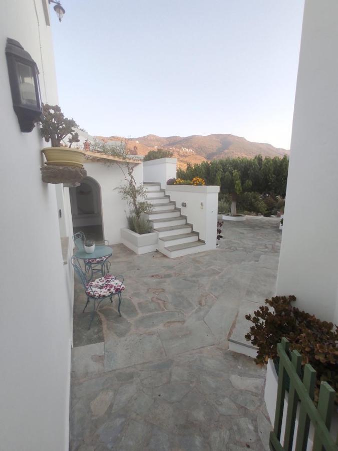 House Moschα Villa Ándros Eksteriør billede
